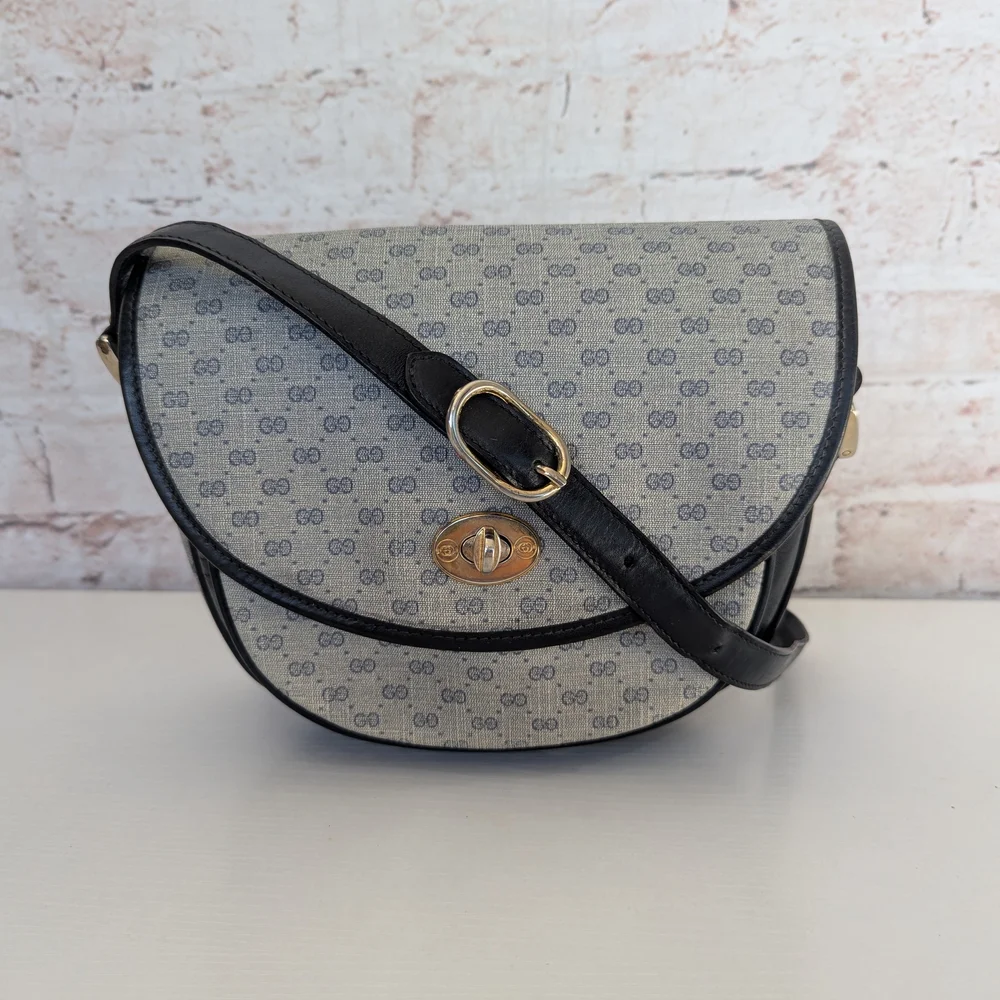 GUCCI GG MONOGRAM CANVAS LEATHER VINTAGE WOMEN'S SHOULDER BAG - Picture 1 of 13